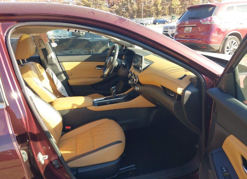 Photo 5 of 2021 Nissan Sentra SV XTRONIC CVT (VIN 3N1AB8CV2MY320682)