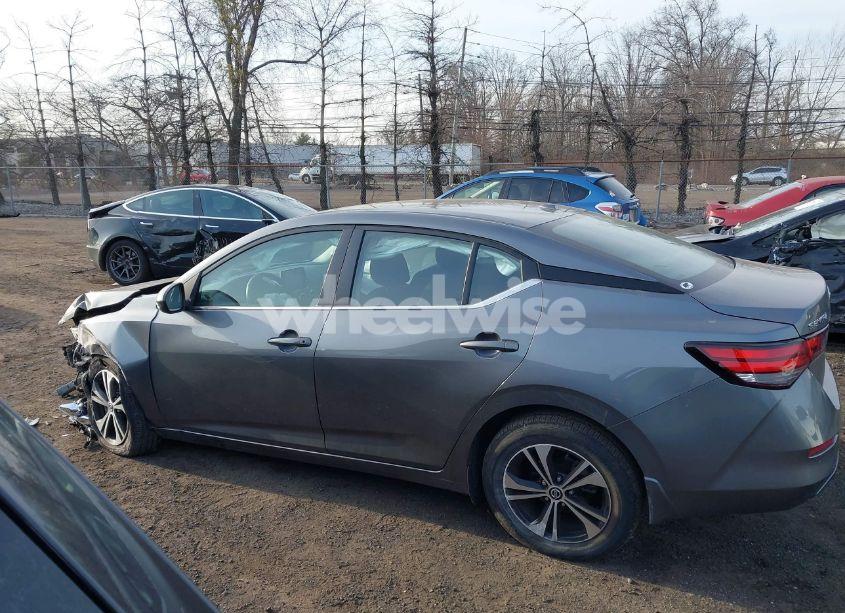 Photo 15 of 2022 Nissan Sentra SV XTRONIC CVT (VIN 3N1AB8CV2NY215206)