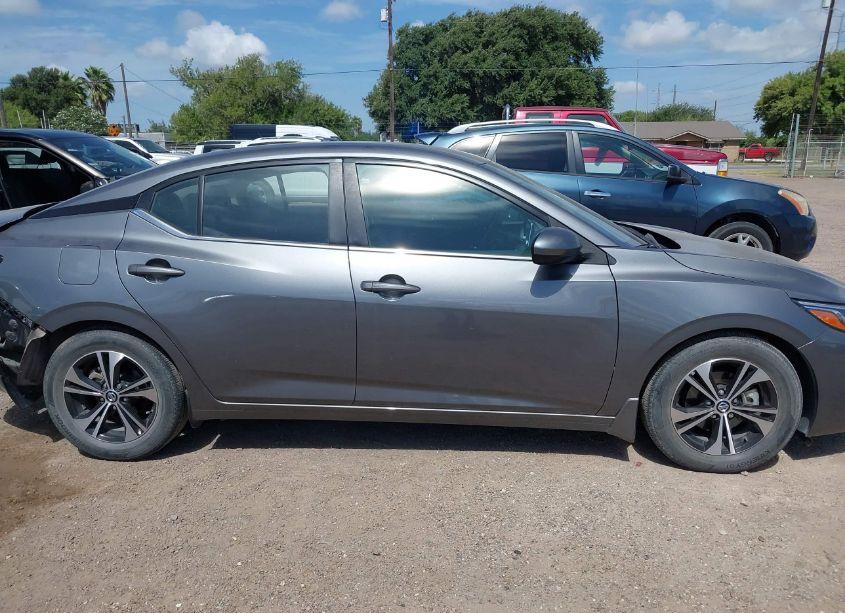 Photo 13 of 2022 Nissan Sentra SV XTRONIC CVT (VIN 3N1AB8CV2NY237058)