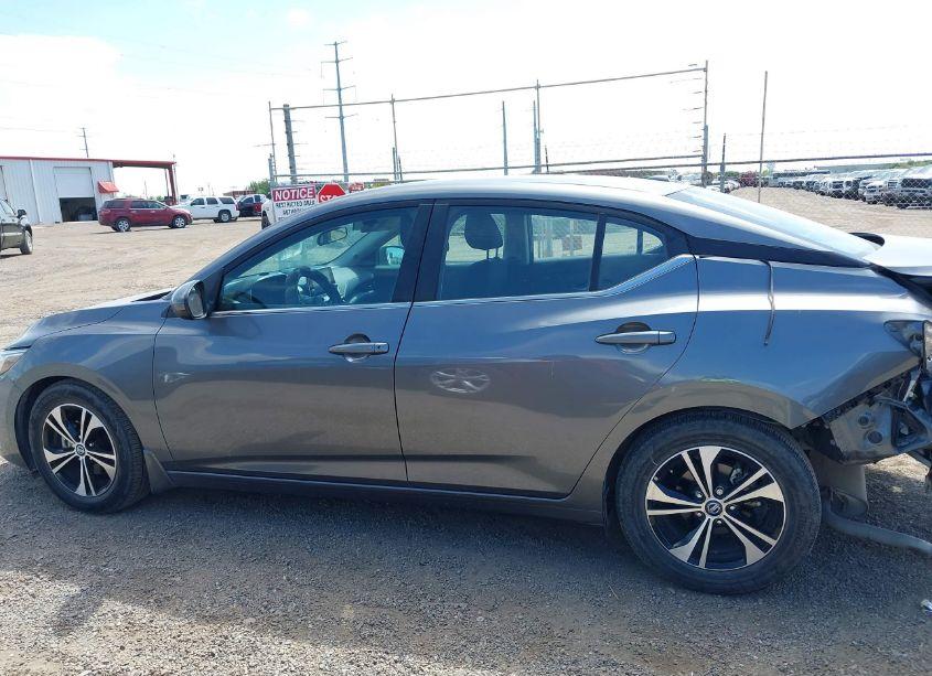 Photo 14 of 2022 Nissan Sentra SV XTRONIC CVT (VIN 3N1AB8CV2NY237058)