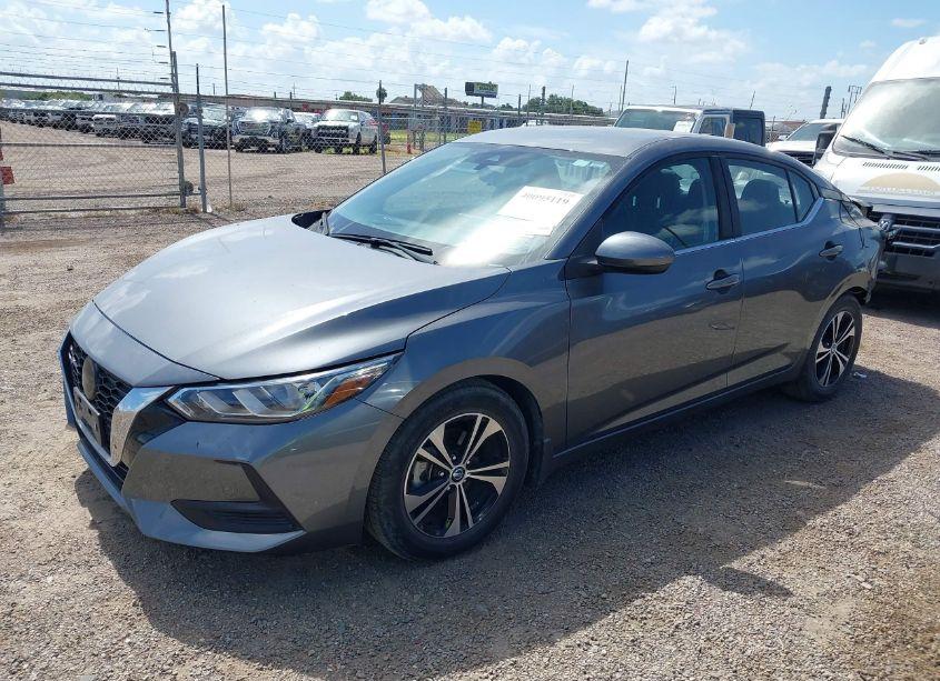 Photo 2 of 2022 Nissan Sentra SV XTRONIC CVT (VIN 3N1AB8CV2NY237058)