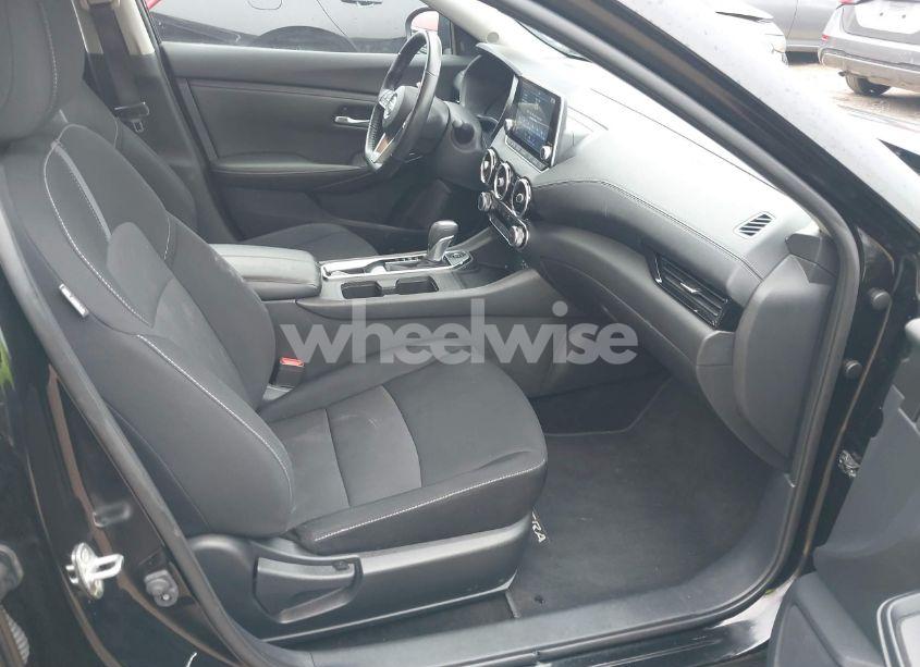 Photo 5 of 2022 Nissan Sentra SV XTRONIC CVT (VIN 3N1AB8CV2NY257066)