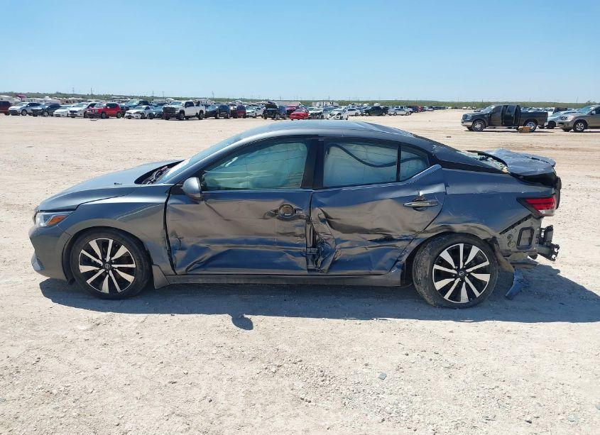 Photo 15 of 2022 Nissan Sentra SV XTRONIC CVT (VIN 3N1AB8CV2NY259416)