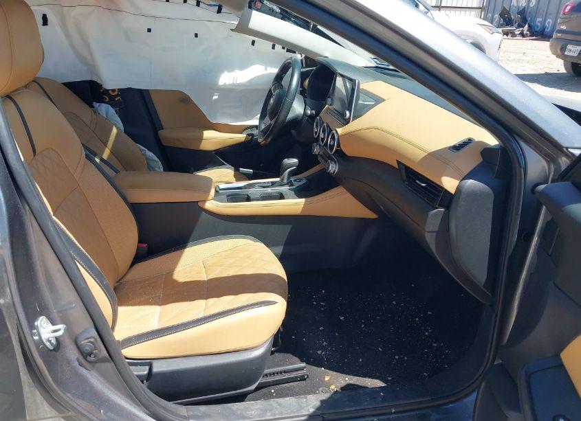 Photo 5 of 2022 Nissan Sentra SV XTRONIC CVT (VIN 3N1AB8CV2NY259416)