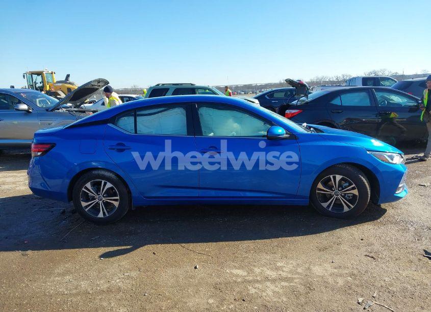 Photo 13 of 2022 Nissan Sentra SV XTRONIC CVT (VIN 3N1AB8CV2NY267709)