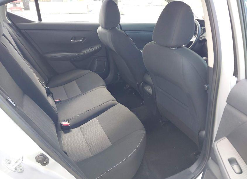 Photo 8 of 2022 Nissan Sentra SV XTRONIC CVT (VIN 3N1AB8CV2NY272912)