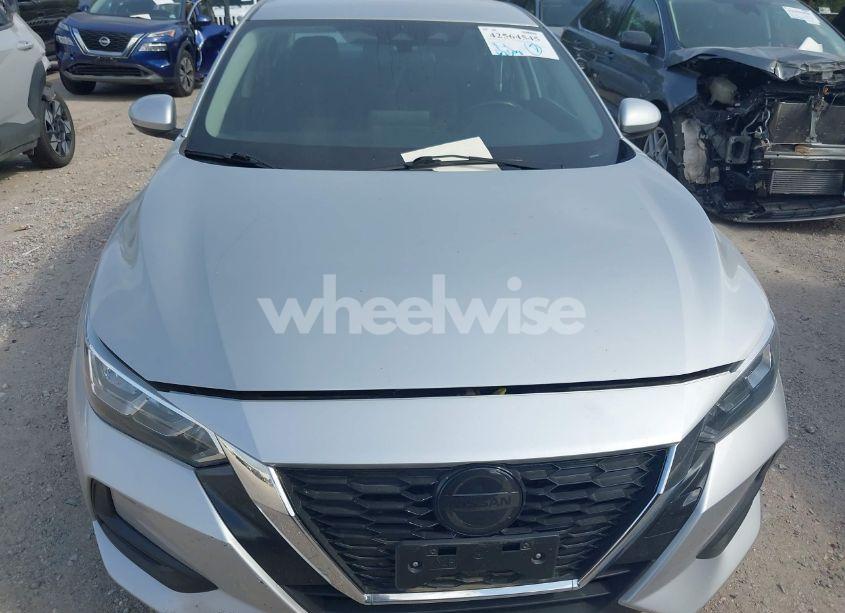 Photo 12 of 2022 Nissan Sentra SV XTRONIC CVT (VIN 3N1AB8CV2NY273090)