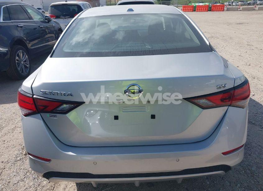 Photo 16 of 2022 Nissan Sentra SV XTRONIC CVT (VIN 3N1AB8CV2NY273090)