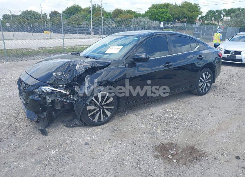 Photo 2 of 2022 Nissan Sentra SV XTRONIC CVT (VIN 3N1AB8CV2NY278533)