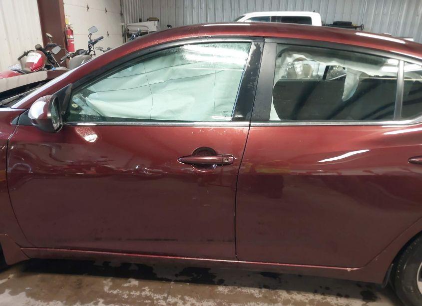 Photo 15 of 2022 Nissan Sentra SV XTRONIC CVT (VIN 3N1AB8CV2NY287958)