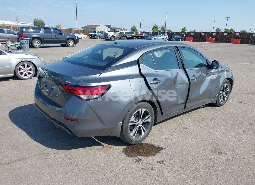 Photo 4 of 2022 Nissan Sentra SV XTRONIC CVT (VIN 3N1AB8CV2NY292139)