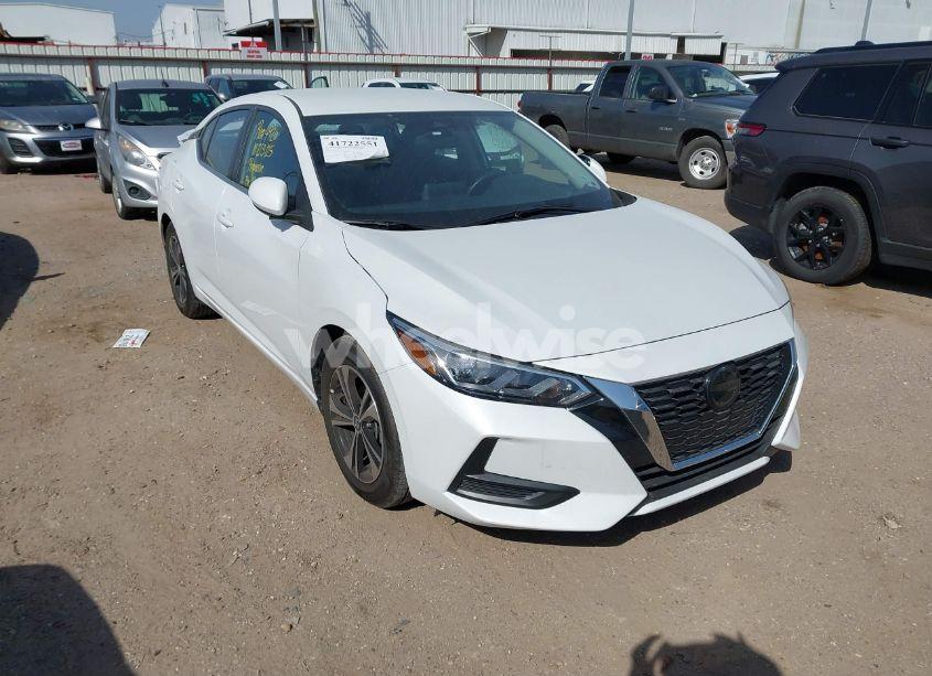 2022 Nissan Sentra SV XTRONIC CVT (VIN 3N1AB8CV2NY318741) main photo