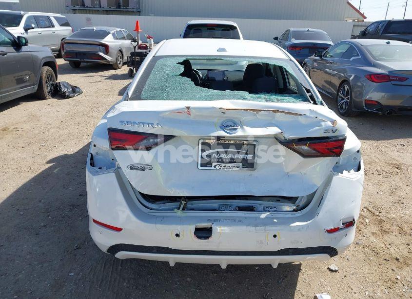 Photo 6 of 2022 Nissan Sentra SV XTRONIC CVT (VIN 3N1AB8CV2NY318741)