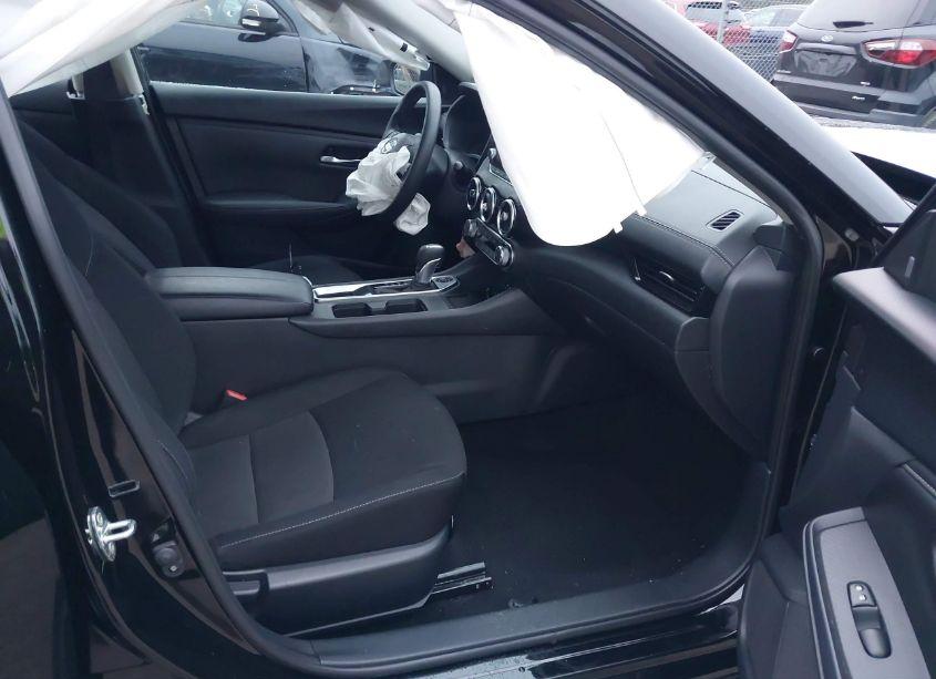 Photo 5 of 2023 Nissan Sentra SV XTRONIC CVT (VIN 3N1AB8CV2PY312196)