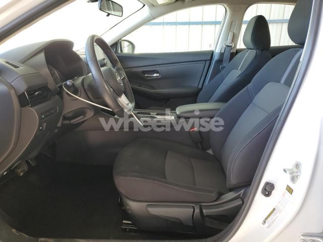 Photo 5 of 2024 NISSAN SENTRA SV N/A (VIN 3N1AB8CV2RY209654)