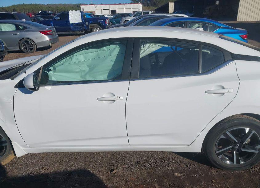 Photo 12 of 2024 Nissan Sentra SV XTRONIC CVT (VIN 3N1AB8CV2RY210318)