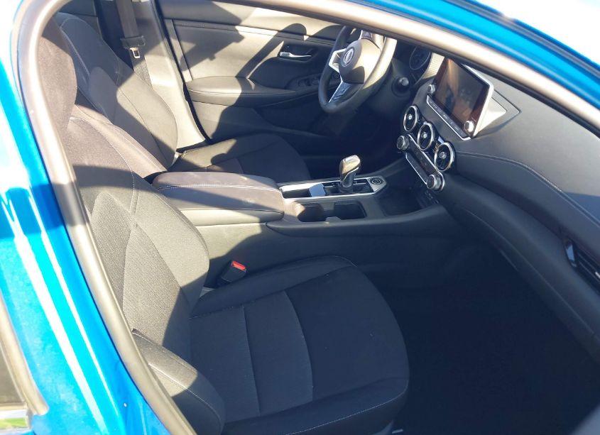 Photo 5 of 2024 Nissan Sentra SV XTRONIC CVT (VIN 3N1AB8CV2RY218743)