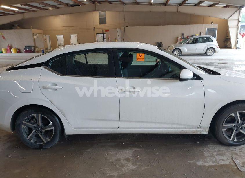 Photo 13 of 2024 Nissan Sentra SV XTRONIC CVT (VIN 3N1AB8CV2RY219228)