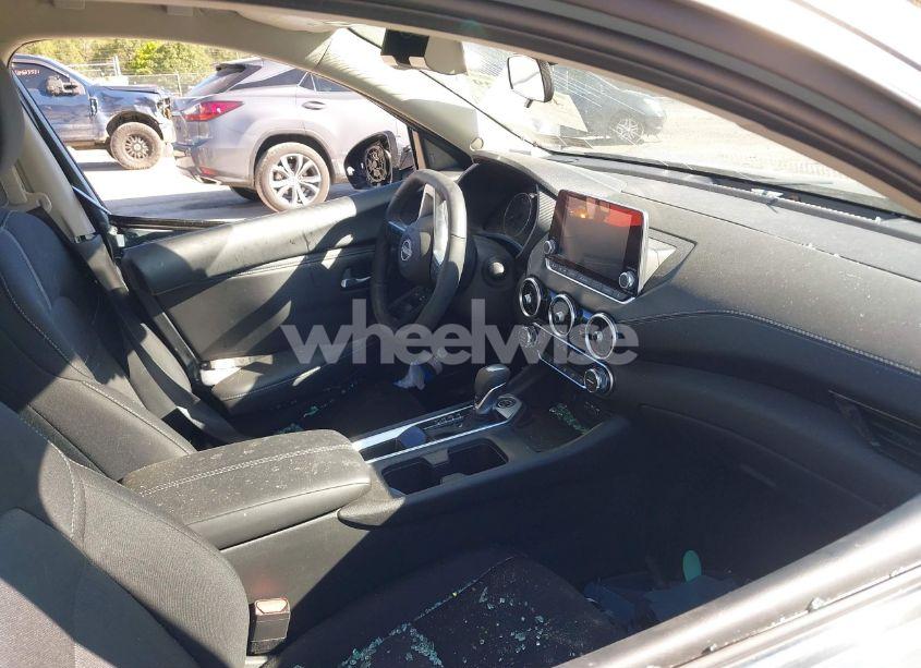 Photo 5 of 2024 Nissan Sentra SV XTRONIC CVT (VIN 3N1AB8CV2RY238829)