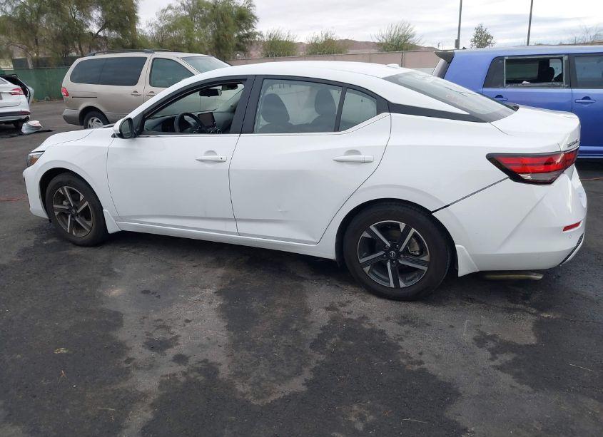 Photo 18 of 2024 Nissan Sentra SV XTRONIC CVT (VIN 3N1AB8CV2RY258501)