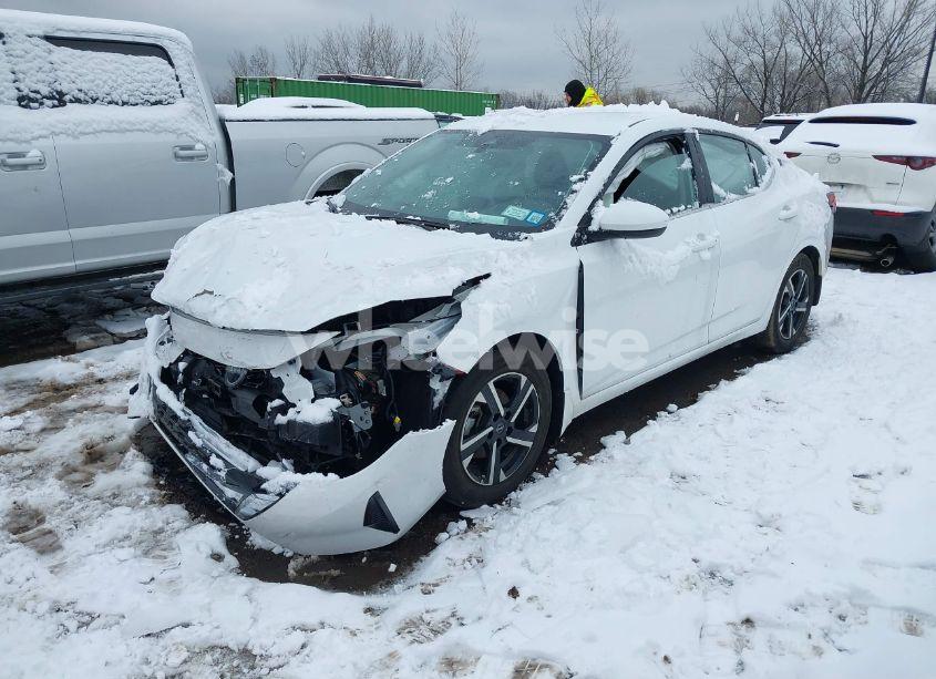 Photo 2 of 2024 Nissan Sentra SV XTRONIC CVT (VIN 3N1AB8CV2RY259065)