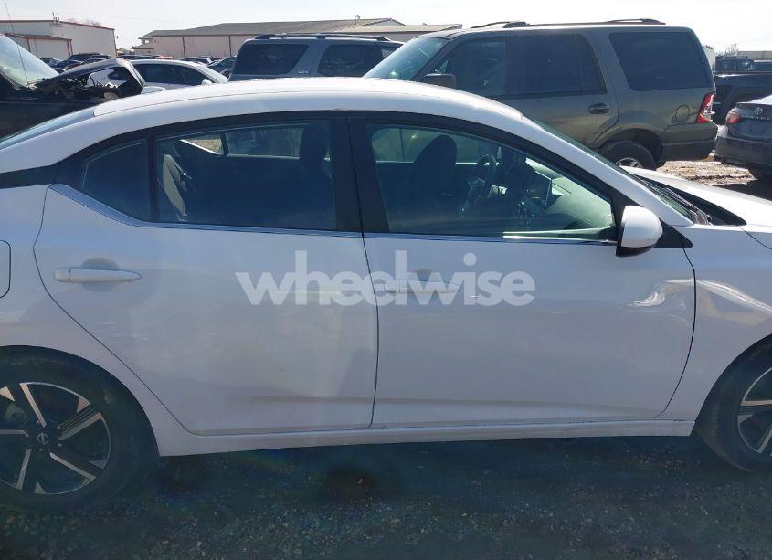 Photo 13 of 2024 Nissan Sentra SV XTRONIC CVT (VIN 3N1AB8CV2RY273614)