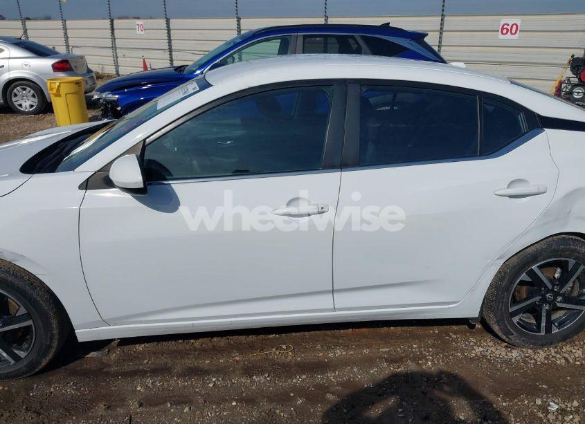 Photo 14 of 2024 Nissan Sentra SV XTRONIC CVT (VIN 3N1AB8CV2RY273614)