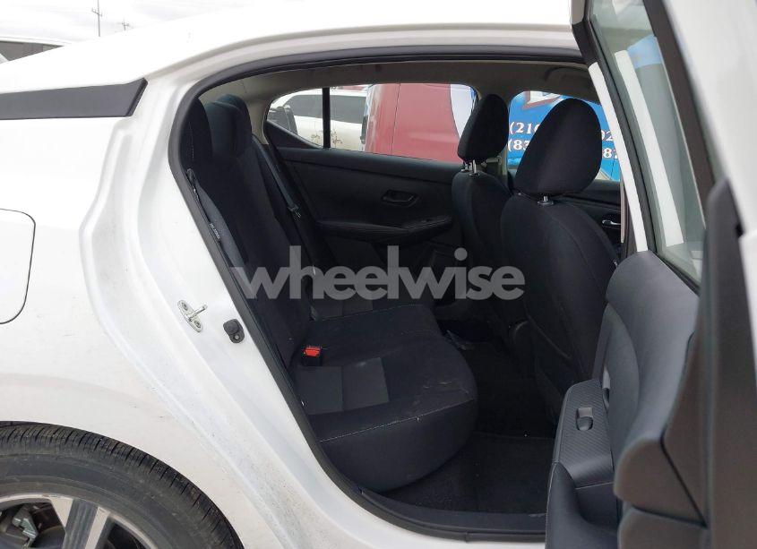 Photo 8 of 2024 Nissan Sentra SV XTRONIC CVT (VIN 3N1AB8CV2RY303985)