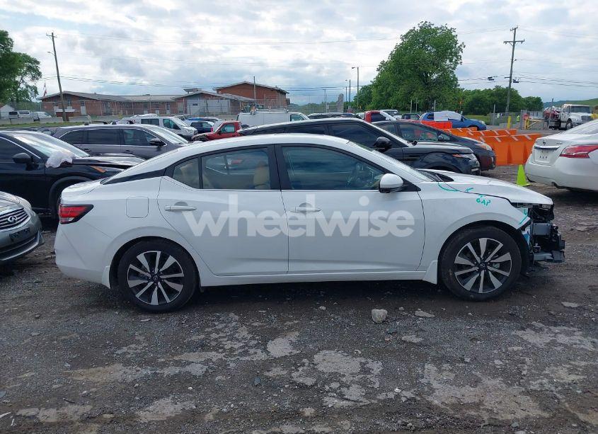 Photo 13 of 2024 Nissan Sentra SV XTRONIC CVT (VIN 3N1AB8CV2RY383613)