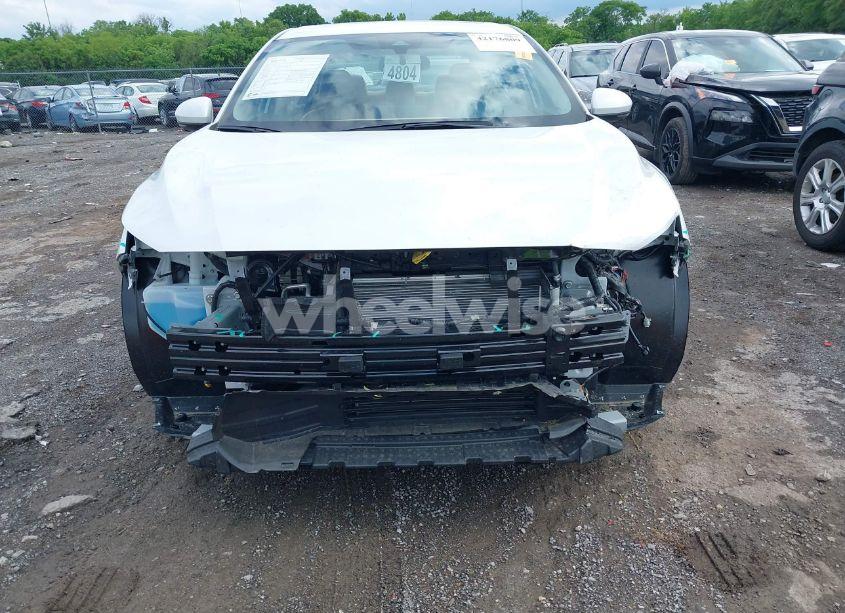 Photo 6 of 2024 Nissan Sentra SV XTRONIC CVT (VIN 3N1AB8CV2RY383613)