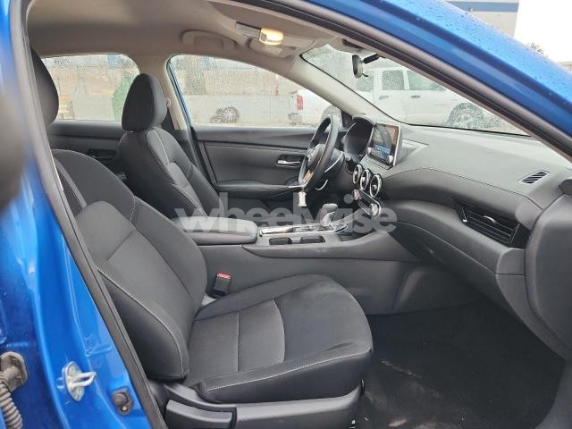 Photo 6 of 2025 NISSAN SENTRA SV (VIN 3N1AB8CV2SY274025)