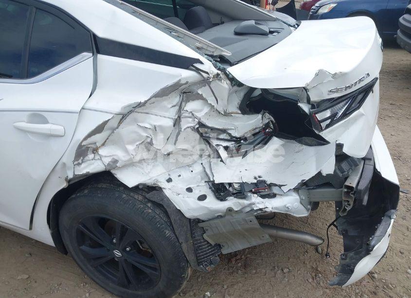 Photo 6 of 2020 Nissan Sentra SV XTRONIC CVT (VIN 3N1AB8CV3LY206267)