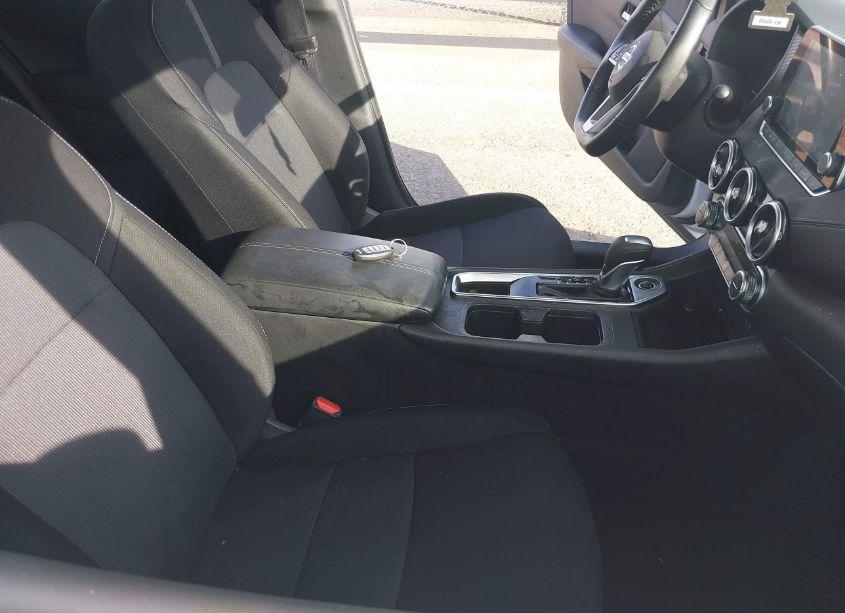 Photo 5 of 2020 Nissan Sentra SV XTRONIC CVT (VIN 3N1AB8CV3LY266906)