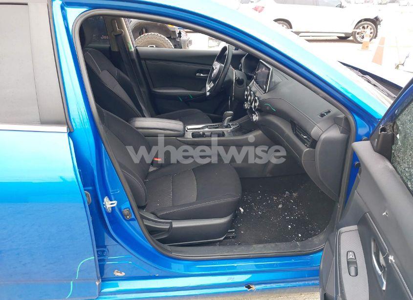 Photo 5 of 2021 Nissan Sentra SV XTRONIC CVT (VIN 3N1AB8CV3MY235916)