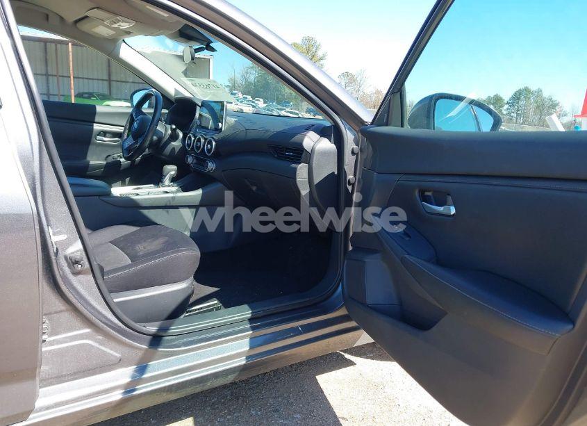 Photo 5 of 2021 Nissan Sentra SV XTRONIC CVT (VIN 3N1AB8CV3MY279981)