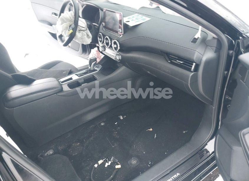 Photo 5 of 2021 Nissan Sentra SV XTRONIC CVT (VIN 3N1AB8CV3MY323686)