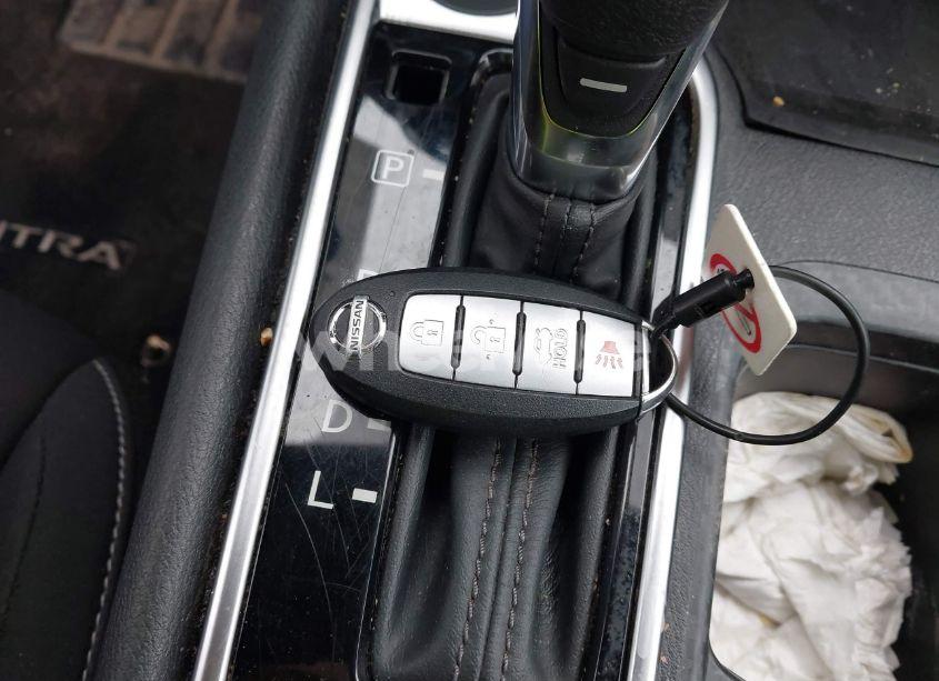 Photo 11 of 2022 Nissan Sentra SV XTRONIC CVT (VIN 3N1AB8CV3NY218440)