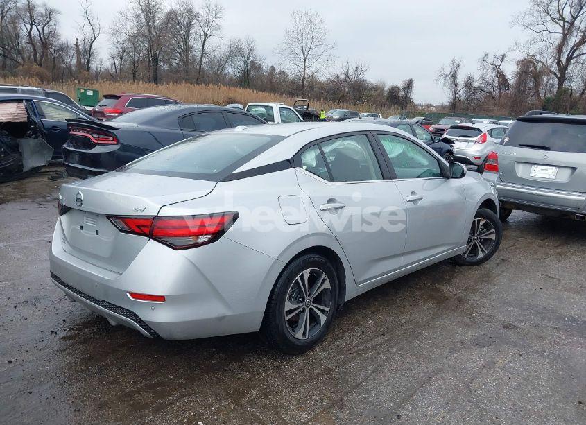 Photo 4 of 2022 Nissan Sentra SV XTRONIC CVT (VIN 3N1AB8CV3NY241913)