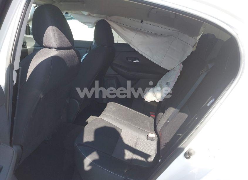 Photo 8 of 2022 Nissan Sentra SV XTRONIC CVT (VIN 3N1AB8CV3NY274605)