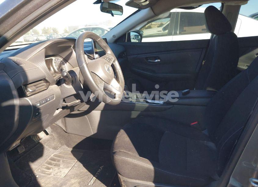 Photo 5 of 2022 Nissan Sentra SV XTRONIC CVT (VIN 3N1AB8CV3NY292120)