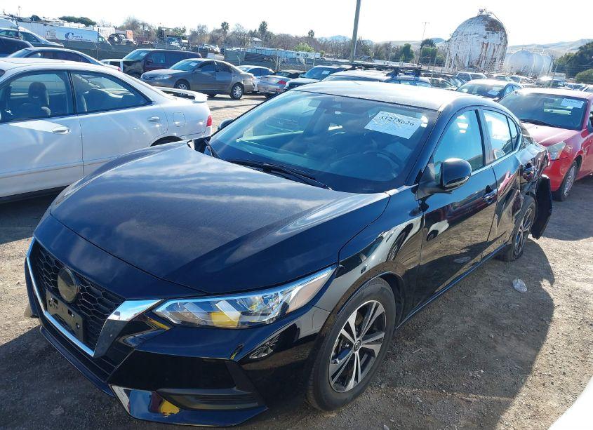 Photo 2 of 2022 Nissan Sentra SV XTRONIC CVT (VIN 3N1AB8CV3NY306923)