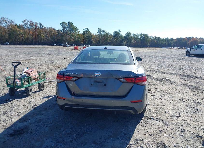 Photo 16 of 2022 Nissan Sentra SV XTRONIC CVT (VIN 3N1AB8CV3NY312835)