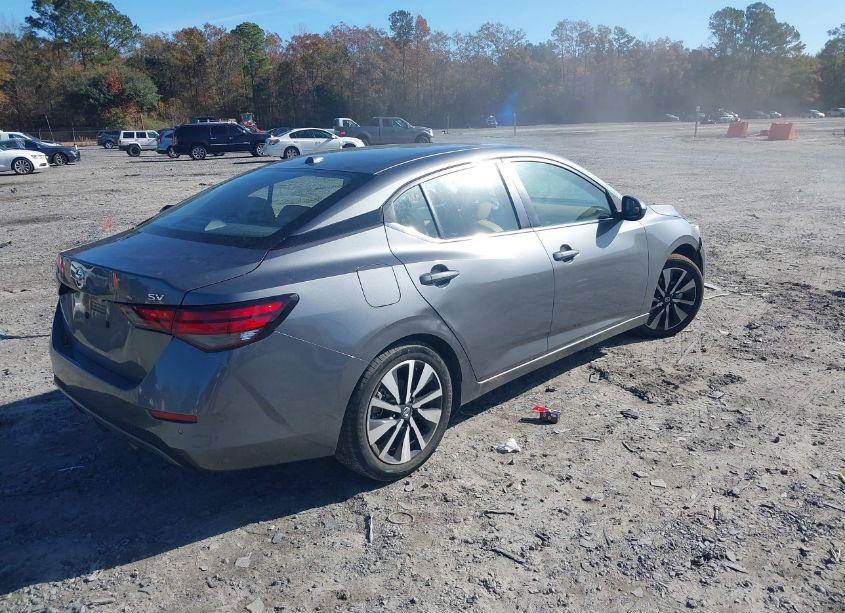 Photo 4 of 2022 Nissan Sentra SV XTRONIC CVT (VIN 3N1AB8CV3NY312835)