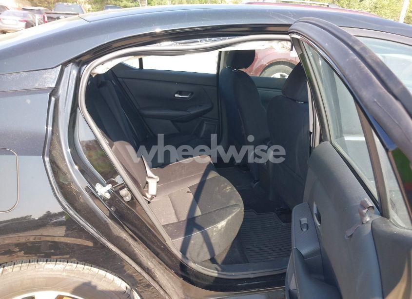 Photo 8 of 2022 Nissan Sentra SV XTRONIC CVT (VIN 3N1AB8CV3NY317193)