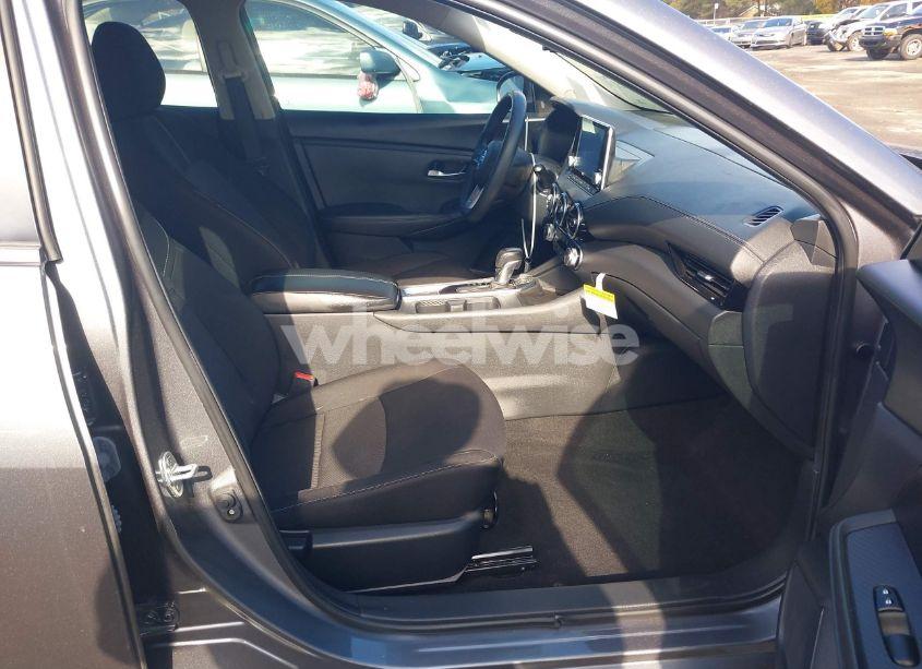 Photo 5 of 2023 Nissan Sentra SV XTRONIC CVT (VIN 3N1AB8CV3PY275577)