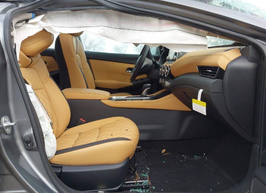 Photo 5 of 2024 Nissan Sentra SV XTRONIC CVT (VIN 3N1AB8CV3RY211543)