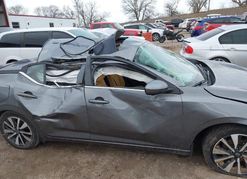 Photo 6 of 2024 Nissan Sentra SV XTRONIC CVT (VIN 3N1AB8CV3RY211543)