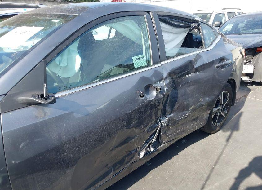 Photo 6 of 2024 Nissan Sentra SV XTRONIC CVT (VIN 3N1AB8CV3RY216242)