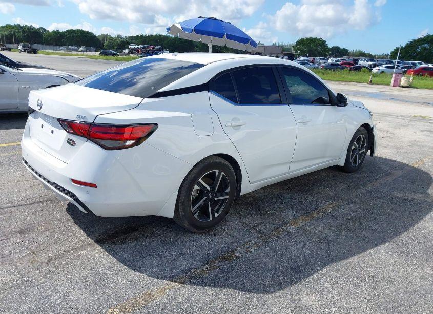 Photo 4 of 2024 Nissan Sentra SV XTRONIC CVT (VIN 3N1AB8CV3RY236622)