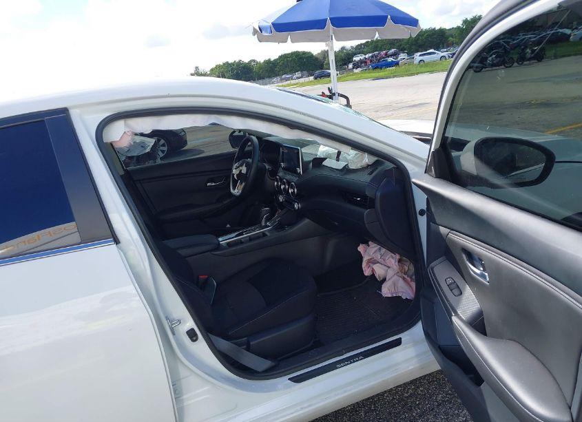 Photo 5 of 2024 Nissan Sentra SV XTRONIC CVT (VIN 3N1AB8CV3RY236622)